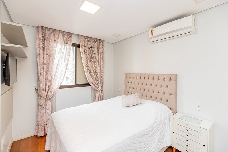 Cobertura Duplex a venda - Moema - 1 suíte 150m² Al. Jauaperi São Paulo - 