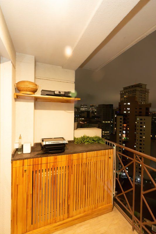 ALUGA-SE APARTAMENTO 54M2 - MOBILIADO - PRONTO PARA MORAR Rua Alvorada São Paulo - 