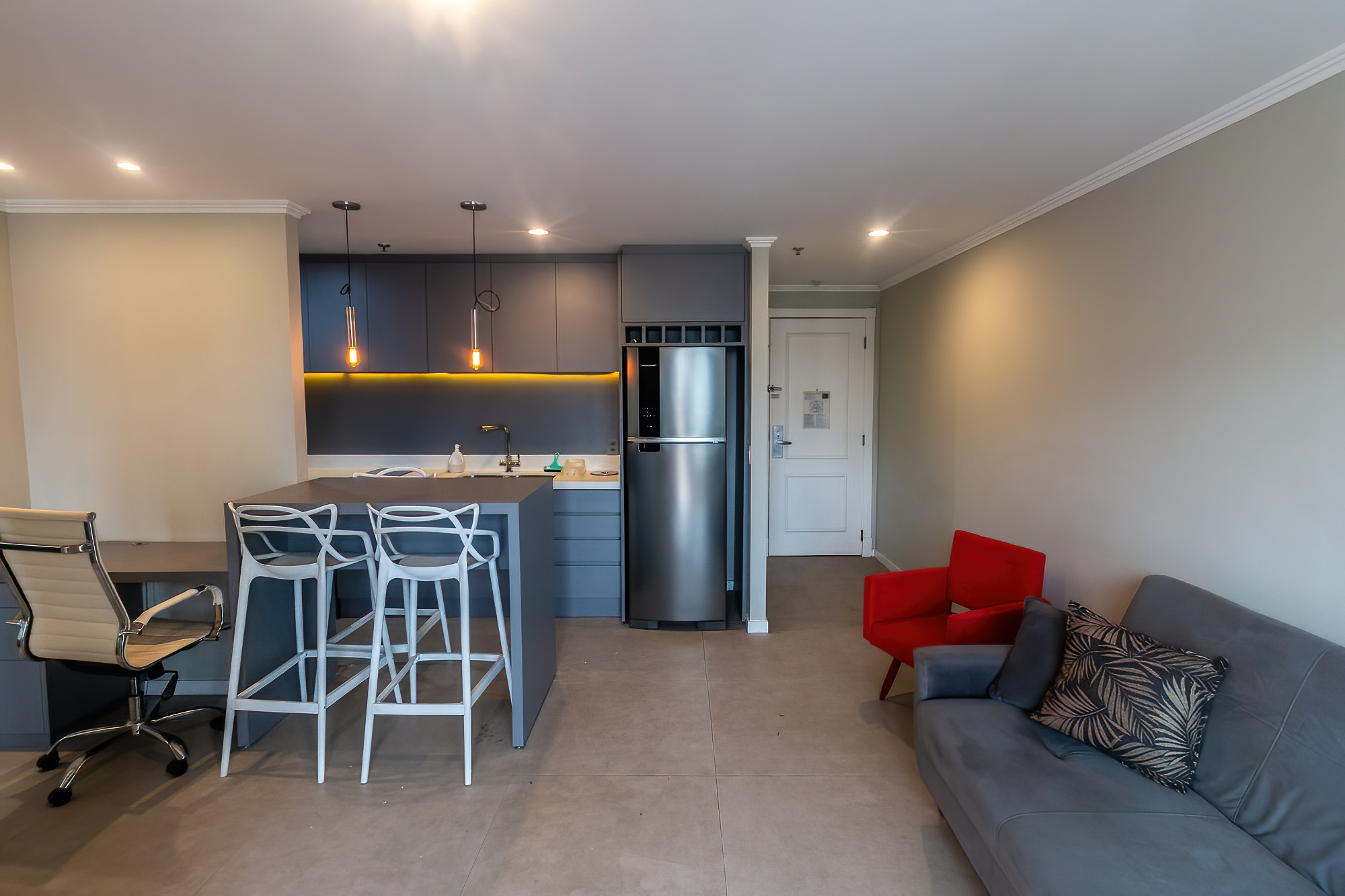 VENDE-SE APARTAMENTO 54M2 - PRONTO PARA MORAR Rua Alvorada São Paulo - 