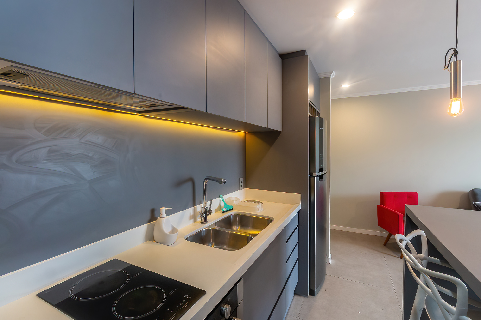 VENDE-SE APARTAMENTO 54M2 - PRONTO PARA MORAR Rua Alvorada São Paulo - 