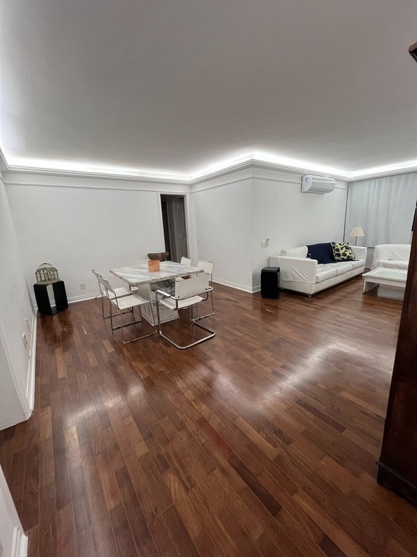 Apartamento a venda - Pinheiros - 1 suíte 128m² Oscar Freire São Paulo - 