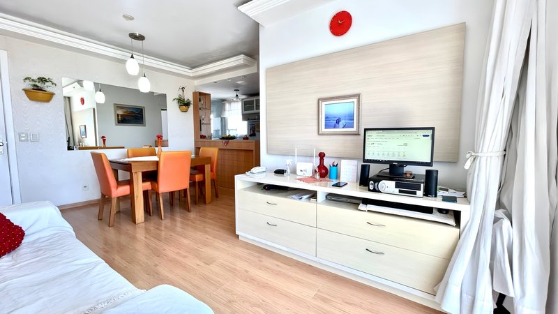 R$ 560.000 - UP LIFE - APARTAMENTO - 75M2 - 3 DORM - 1 VAGA - SACADA - VISTA - INFRA Rua Limoeiro Porto Alegre - 
