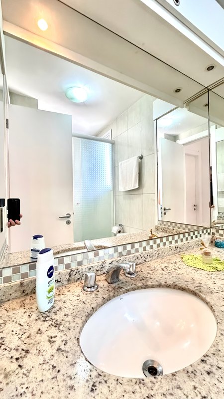 R$ 560.000 - UP LIFE - APARTAMENTO - 75M2 - 3 DORM - 1 VAGA - SACADA - VISTA - INFRA Rua Limoeiro Porto Alegre - 