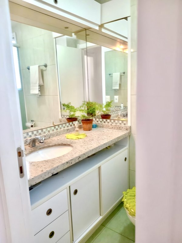 R$ 560.000 - UP LIFE - APARTAMENTO - 75M2 - 3 DORM - 1 VAGA - SACADA - VISTA - INFRA Rua Limoeiro Porto Alegre - 