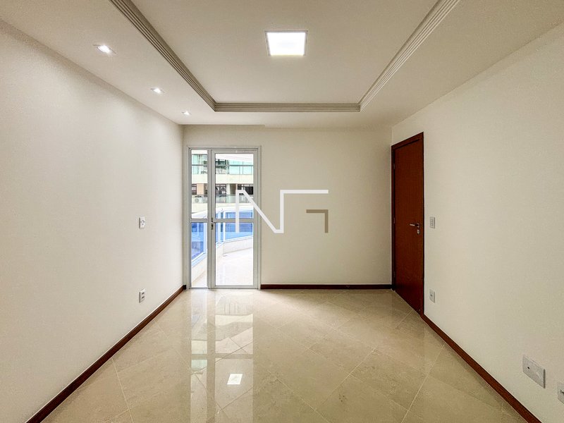 3 Quartos com suíte na quadra do mar na Praia da Costa Rua Desembargador Augusto Botelho Vila Velha - 