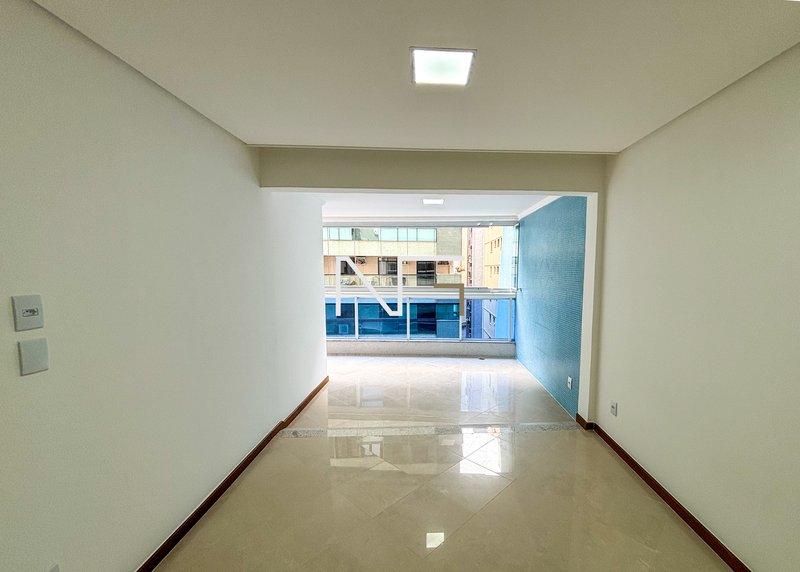 3 Quartos com suíte na quadra do mar na Praia da Costa Rua Desembargador Augusto Botelho Vila Velha - 