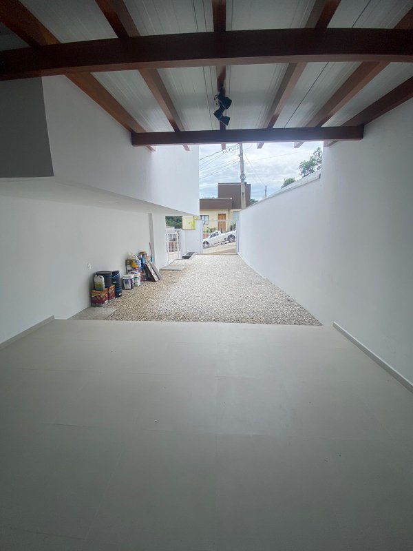 Casa com 1 suite e 2 quartos - Brusque - 