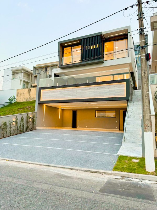 Linda Casa Real Park Av Renova dos Santos Arujá - 