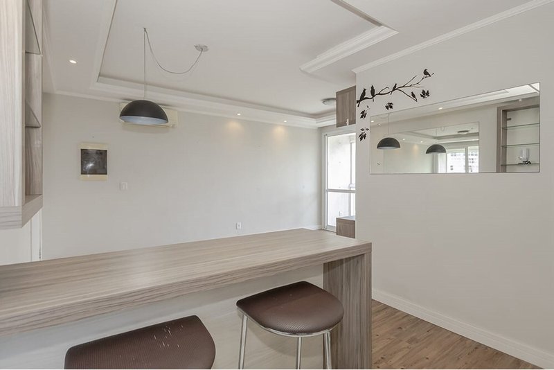 Apartamento CRL 135 Apto 612541001-99 1 suíte 79m² limoeiro Porto Alegre - 