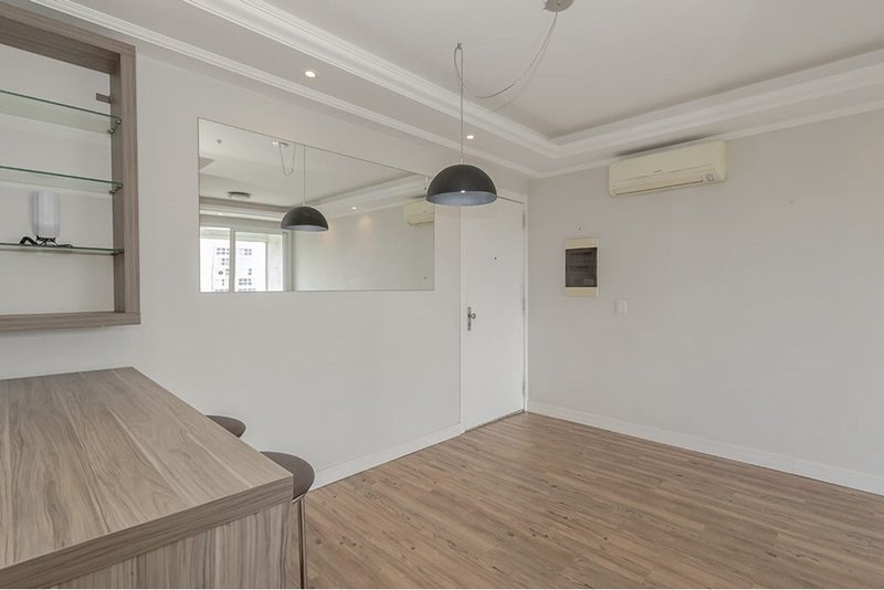 Apartamento CRL 135 Apto 612541001-99 1 suíte 79m² limoeiro Porto Alegre - 