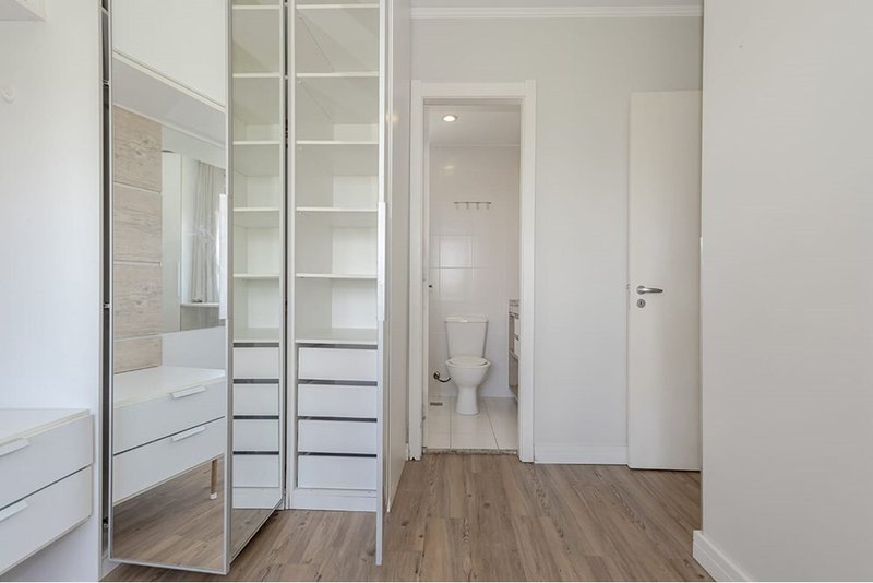 Apartamento CRL 135 Apto 612541001-99 1 suíte 79m² limoeiro Porto Alegre - 