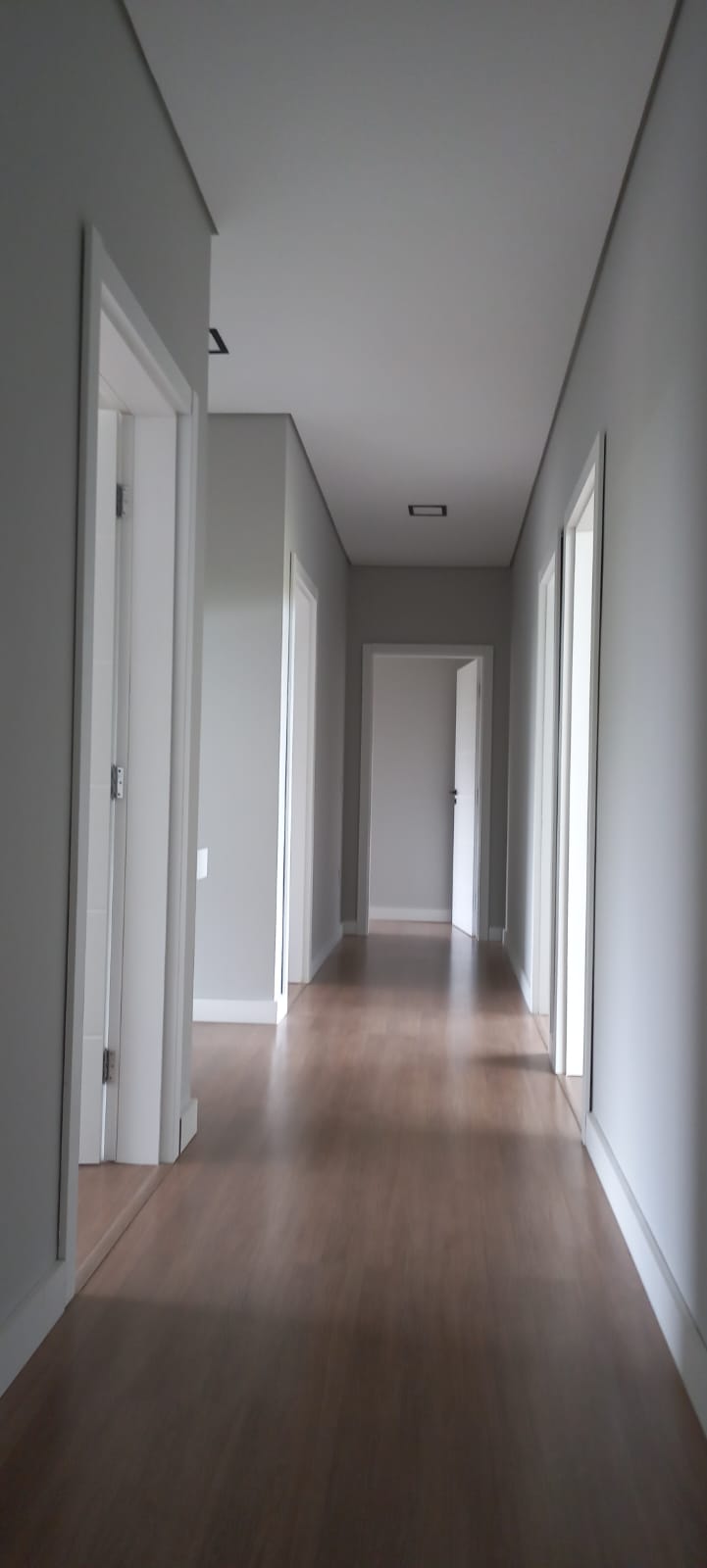 Casa com 3 dormit&oacute;rios &agrave; venda,292 m&sup2; - Condom&iacute;nio Village Ipanema II - Ara&ccedil;oiaba - SP Av: Francisco de Assis Chateaubriand Araçoiaba da Serra - 