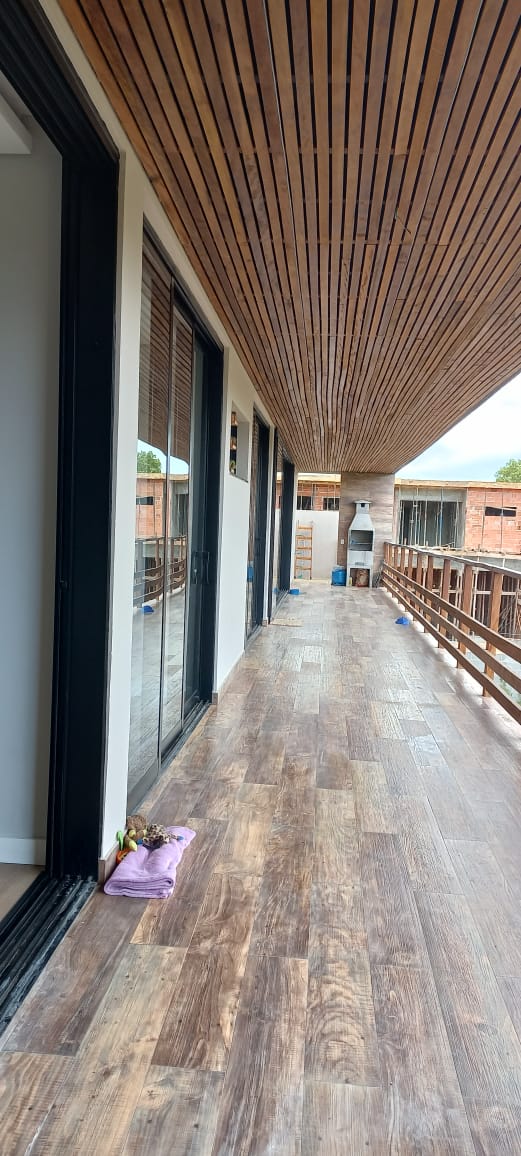 Casa com 3 dormit&oacute;rios &agrave; venda,292 m&sup2; - Condom&iacute;nio Village Ipanema II - Ara&ccedil;oiaba - SP Av: Francisco de Assis Chateaubriand Araçoiaba da Serra - 