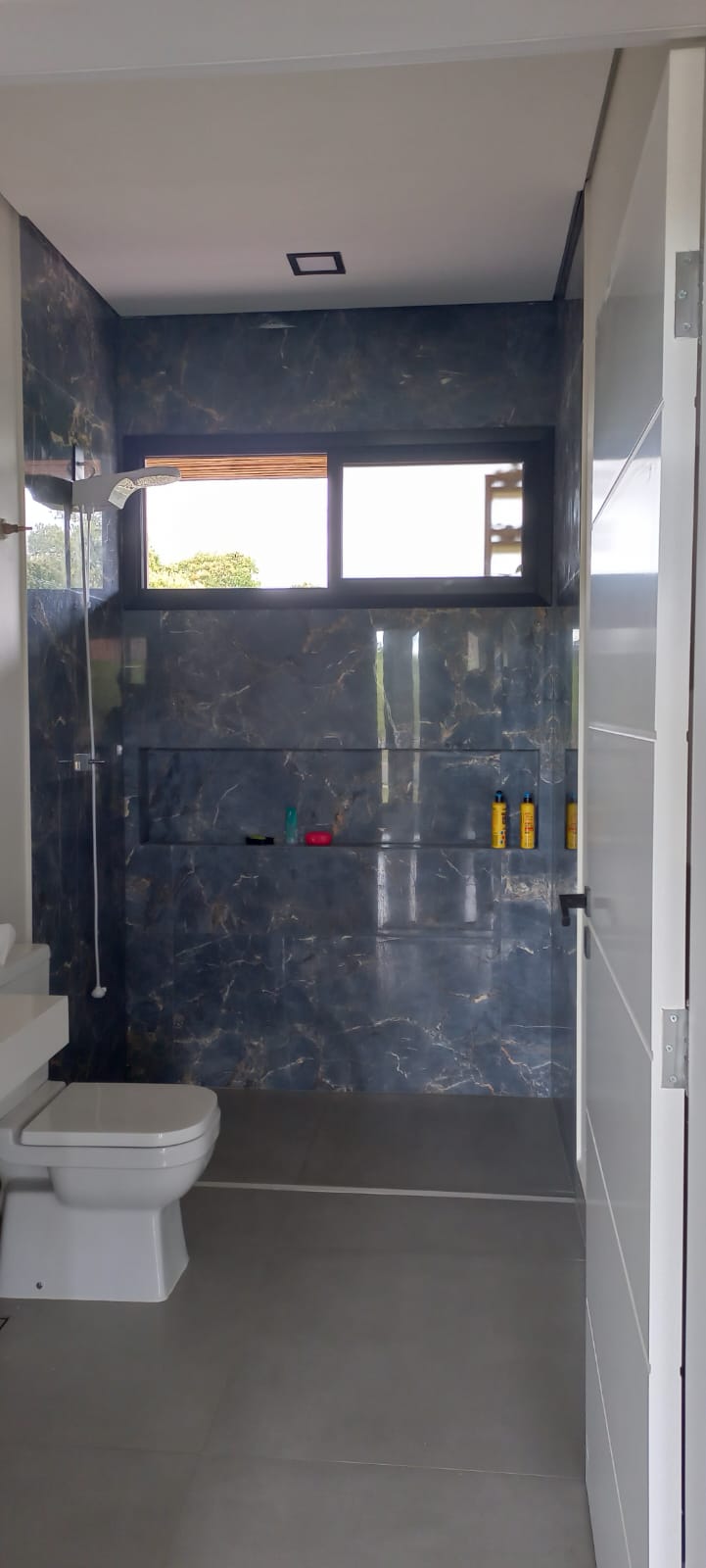 Casa com 3 dormit&oacute;rios &agrave; venda,292 m&sup2; - Condom&iacute;nio Village Ipanema II - Ara&ccedil;oiaba - SP Av: Francisco de Assis Chateaubriand Araçoiaba da Serra - 