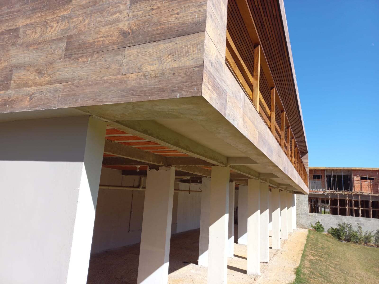 Casa com 3 dormit&oacute;rios &agrave; venda,292 m&sup2; - Condom&iacute;nio Village Ipanema II - Ara&ccedil;oiaba - SP Av: Francisco de Assis Chateaubriand Araçoiaba da Serra - 