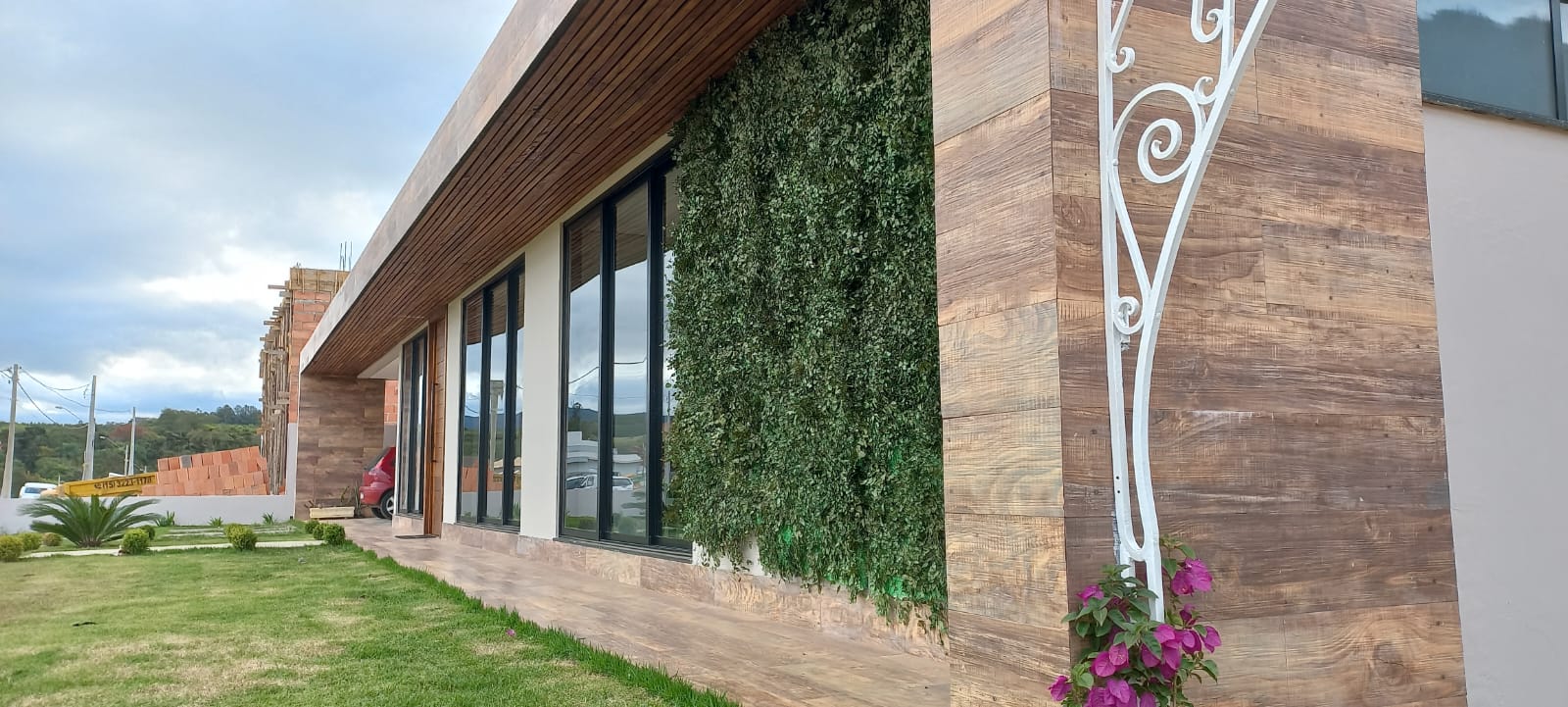 Casa com 3 dormit&oacute;rios &agrave; venda,292 m&sup2; - Condom&iacute;nio Village Ipanema II - Ara&ccedil;oiaba - SP Av: Francisco de Assis Chateaubriand Araçoiaba da Serra - 