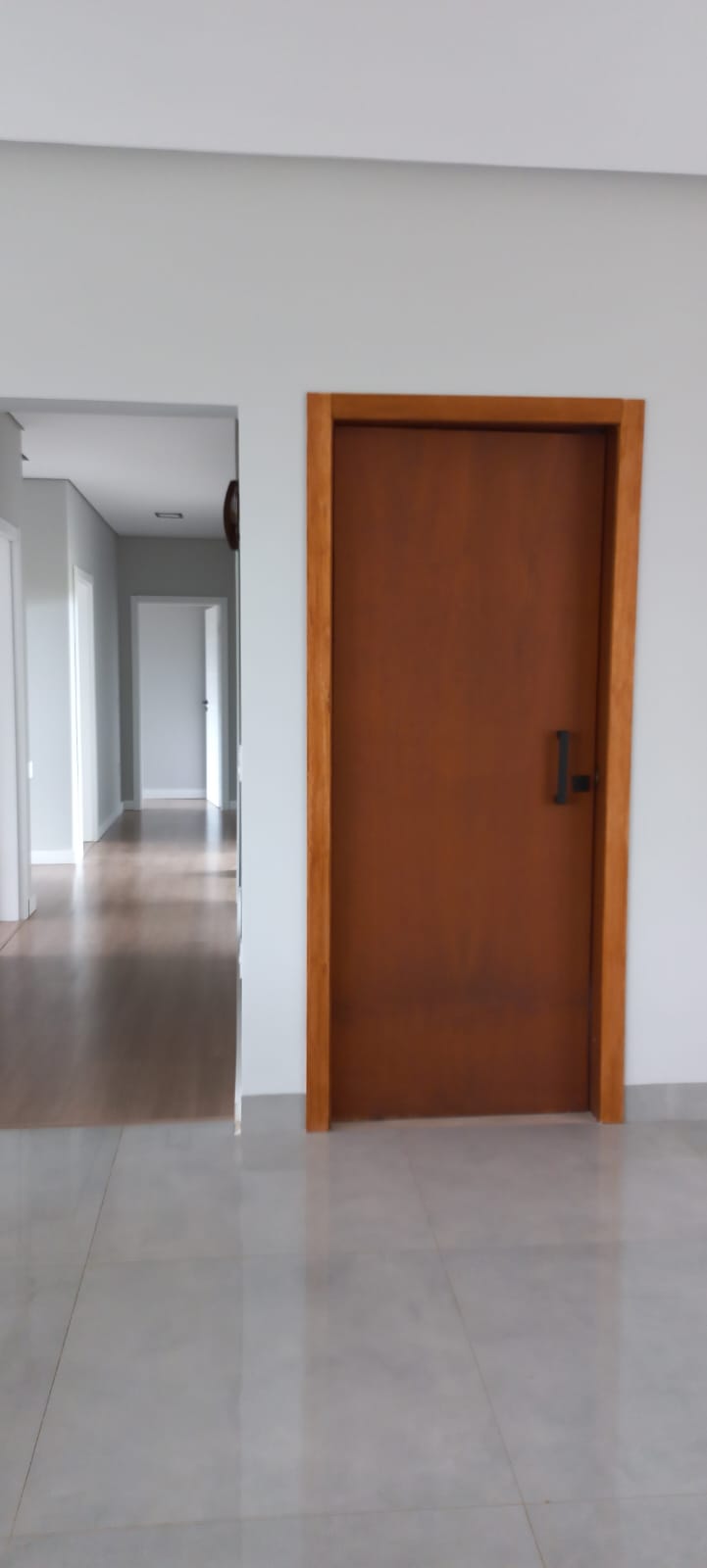 Casa com 3 dormit&oacute;rios &agrave; venda,292 m&sup2; - Condom&iacute;nio Village Ipanema II - Ara&ccedil;oiaba - SP Av: Francisco de Assis Chateaubriand Araçoiaba da Serra - 