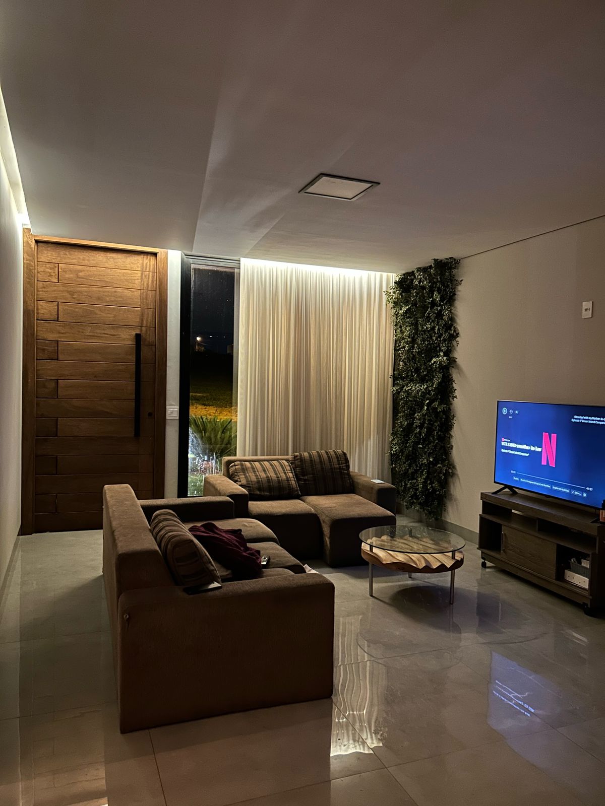 Casa com 3 dormit&oacute;rios &agrave; venda,292 m&sup2; - Condom&iacute;nio Village Ipanema II - Ara&ccedil;oiaba - SP Av: Francisco de Assis Chateaubriand Araçoiaba da Serra - 