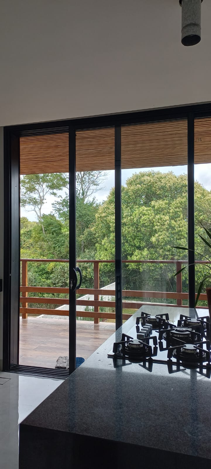 Casa com 3 dormit&oacute;rios &agrave; venda,292 m&sup2; - Condom&iacute;nio Village Ipanema II - Ara&ccedil;oiaba - SP Av: Francisco de Assis Chateaubriand Araçoiaba da Serra - 