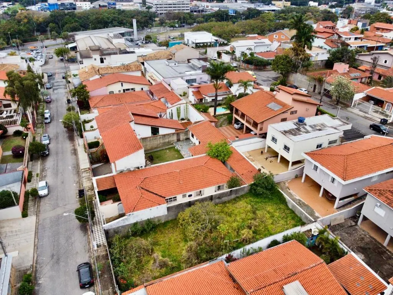 Terreno &agrave; venda,330 m&sup2;- Jardim Santa Ros&aacute;lia - Sorocaba - SP Rua Maria Lopes Monteiro Sorocaba - 