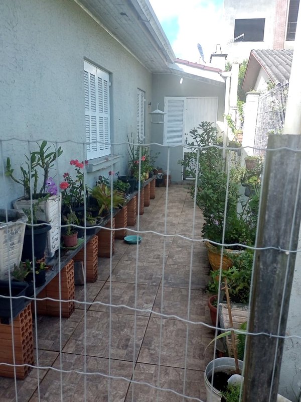 R$ 550.000 - OPORTUNIDADE - CASA NA PRAIA - 134M2 - 2 DORM - EDÍCULA - 1 VAGA Rua São Judas Tadeu Tramandaí - 