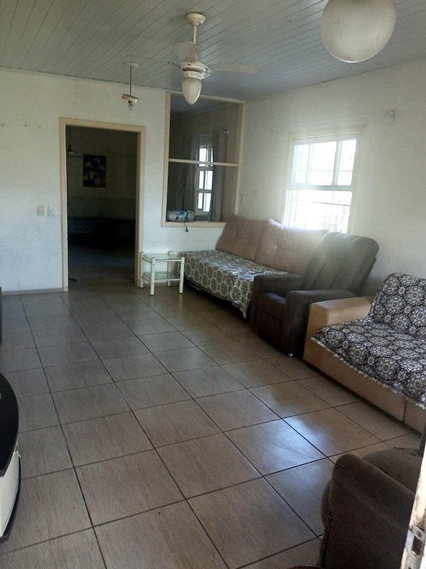 R$ 550.000 - OPORTUNIDADE - CASA NA PRAIA - 134M2 - 2 DORM - EDÍCULA - 1 VAGA Rua São Judas Tadeu Tramandaí - 