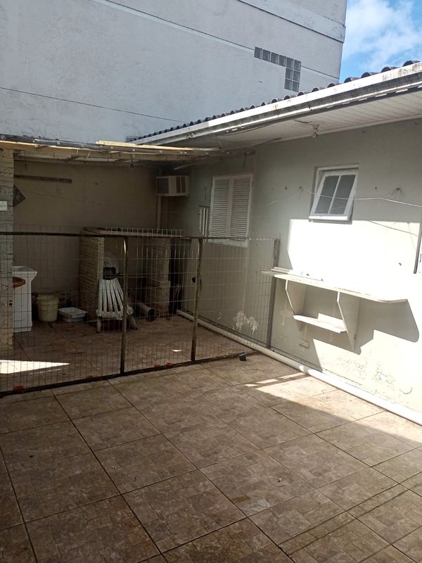 R$ 550.000 - OPORTUNIDADE - CASA NA PRAIA - 134M2 - 2 DORM - EDÍCULA - 1 VAGA Rua São Judas Tadeu Tramandaí - 