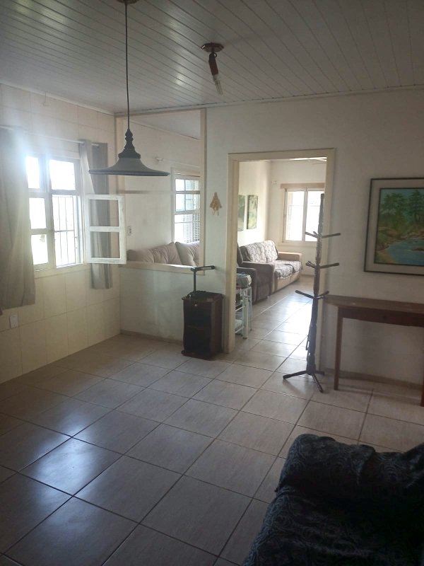 R$ 550.000 - OPORTUNIDADE - CASA NA PRAIA - 134M2 - 2 DORM - EDÍCULA - 1 VAGA Rua São Judas Tadeu Tramandaí - 