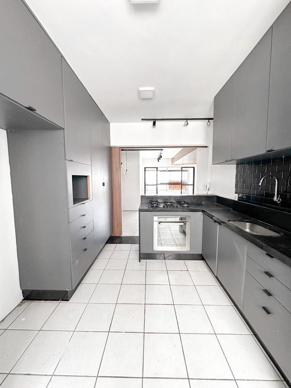 Apartamento à venda com 3 quartos sendo 2 suites, 115m² área útil por R$ 780.000,00 Rua Poeta Zezito Neves Recife - 