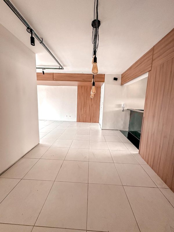 Apartamento à venda com 3 quartos sendo 2 suites, 115m² área útil por R$ 780.000,00 Rua Poeta Zezito Neves Recife - 