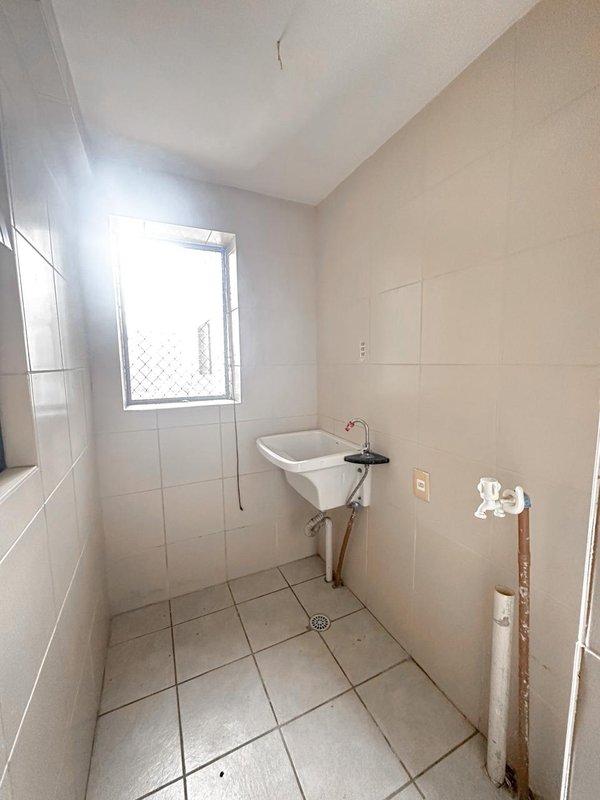 Alugo Apartamento com 3 quartos sendo 2 suítes por R$ 3.500,00 taxas inclusas Rua Amália Bernardino de Sousa Recife - 