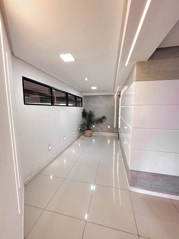 Alugo Apartamento com 3 quartos sendo 2 suítes por R$ 3.500,00 taxas inclusas Rua Amália Bernardino de Sousa Recife - 