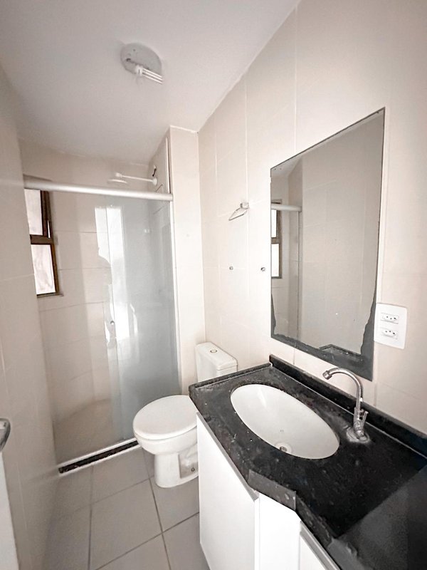 Alugo Apartamento com 3 quartos sendo 2 suítes por R$ 3.500,00 taxas inclusas Rua Amália Bernardino de Sousa Recife - 