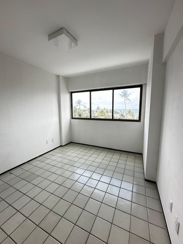 Alugo apartamento com 4 quartos sendo 3 suites, 178m² área útil por R$ 12.500,00 + taxas Avenida Boa Viagem Recife - 