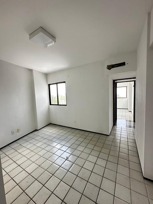 Alugo apartamento com 4 quartos sendo 3 suites, 178m² área útil por R$ 12.500,00 + taxas Avenida Boa Viagem Recife - 