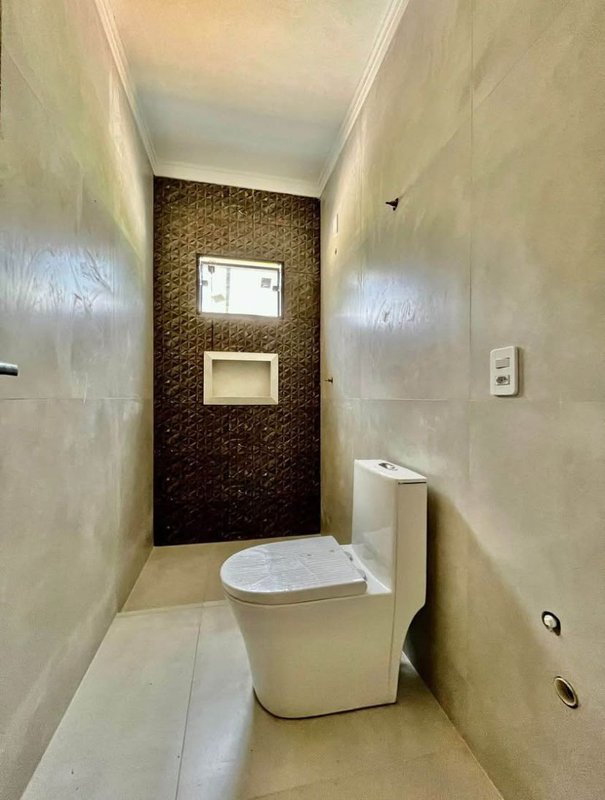 CASA COM 1 SUITE MAIS UM DORMITÓRIO-BAIRRO AYMORÉ - Guabiruba - 