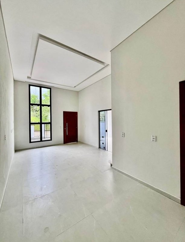 CASA COM 1 SUITE MAIS UM DORMITÓRIO-BAIRRO AYMORÉ - Guabiruba - 