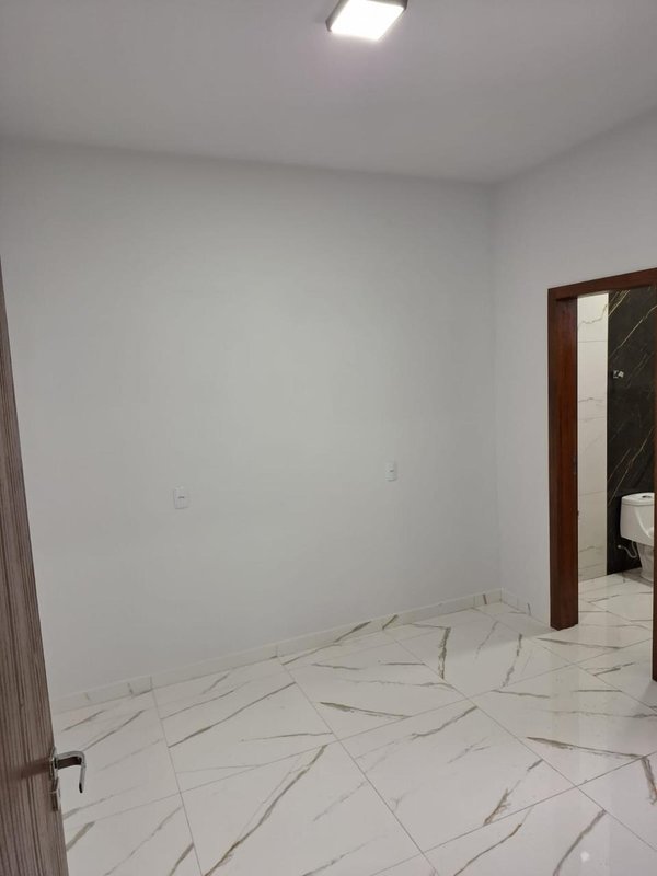 APARTAMENTO COM 3 DORMITÓRIOS EM DOM JOAQUIM  Brusque - 