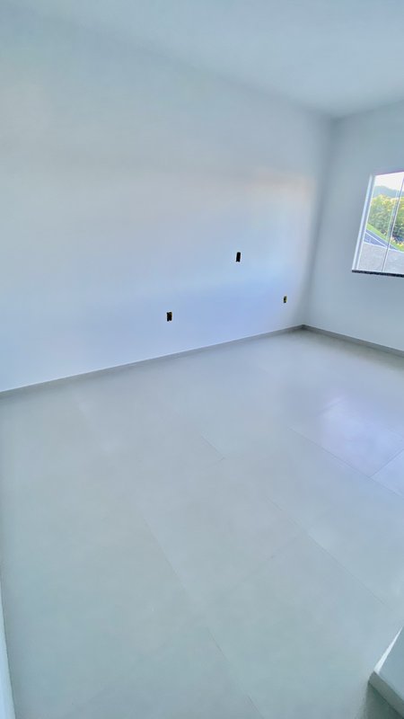CASA COM 2 DORMITÓRIOS NO CEDRO ALTO - Brusque - 