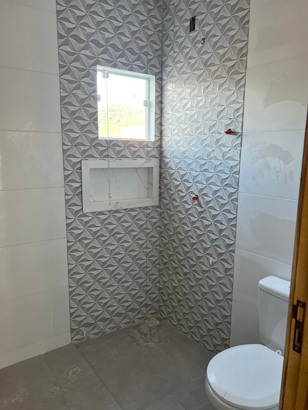 CASA COM 1 SUÍTE MAIS 1 DORMITÓRIO NA LIMEIRA - Brusque - 