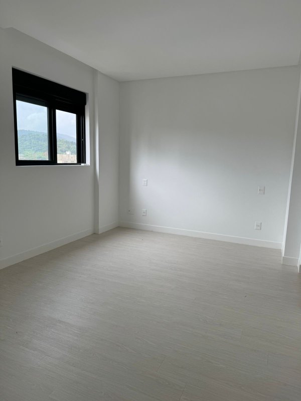 Apartamento Alto Padrão Balneário Camboriú com 3 Suítes - Balneário Camboriú - 