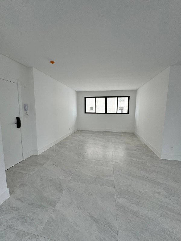 Apartamento Alto Padrão Balneário Camboriú com 3 Suítes - Balneário Camboriú - 