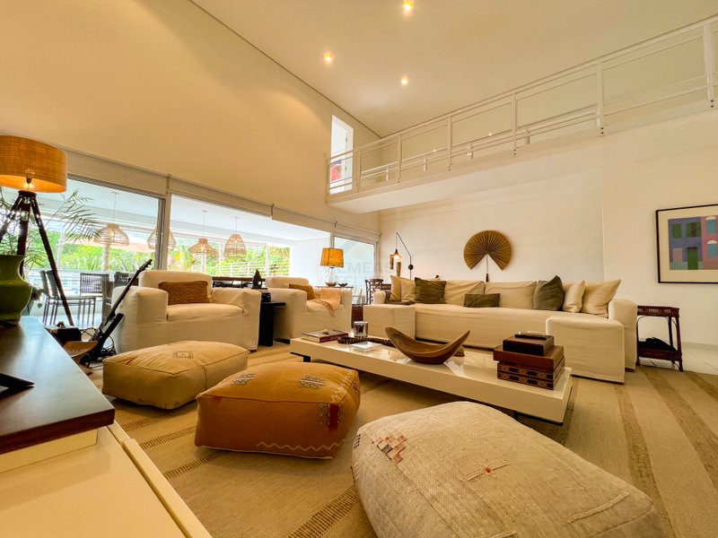 Casa em Condomínio Vista para o Mar da Praia de Juquehy - À VENDA - São Sebastião - 