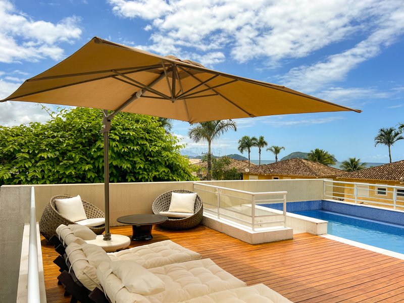Casa em Condomínio Vista para o Mar da Praia de Juquehy - À VENDA - São Sebastião - 