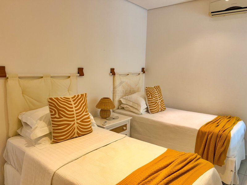 Casa em Condomínio Vista para o Mar da Praia de Juquehy - À VENDA - São Sebastião - 