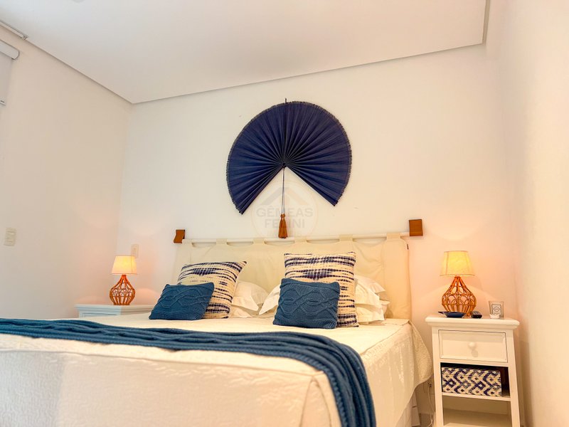 Casa em Condomínio Vista para o Mar da Praia de Juquehy - À VENDA - São Sebastião - 
