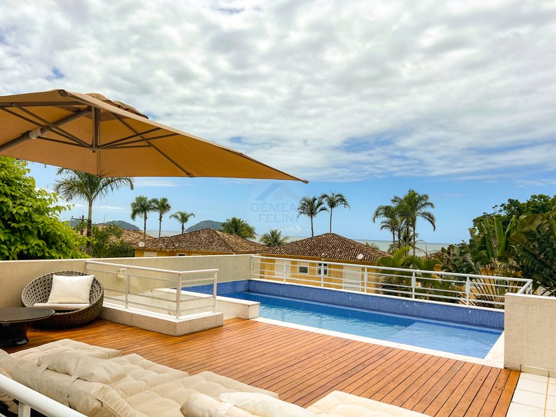 Casa em Condomínio Vista para o Mar da Praia de Juquehy - À VENDA - São Sebastião - 