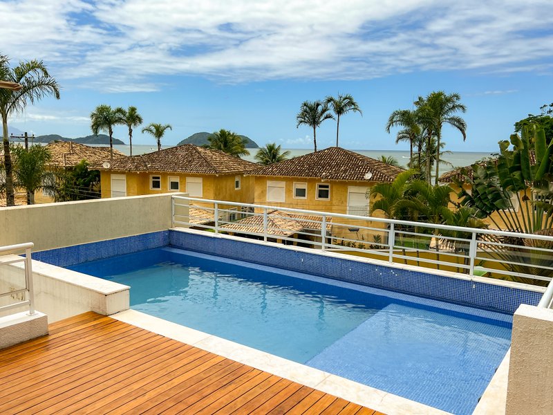 Casa em Condomínio Vista para o Mar da Praia de Juquehy - À VENDA - São Sebastião - 