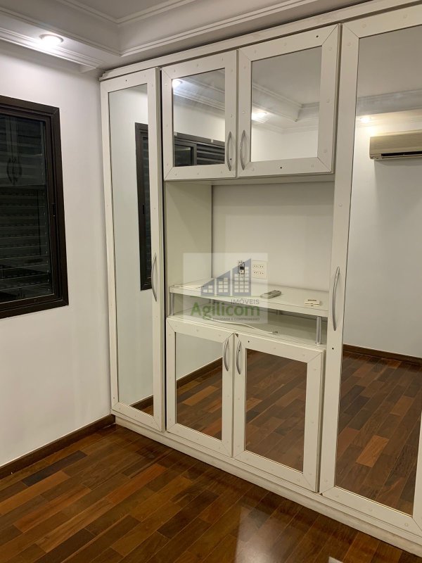 APARTAMENTO À VENDA E LOCAÇÃO EM MOEMA COM 3 DORMITÓRIOS E 2 VAGA Alameda dos Aicás São Paulo - 