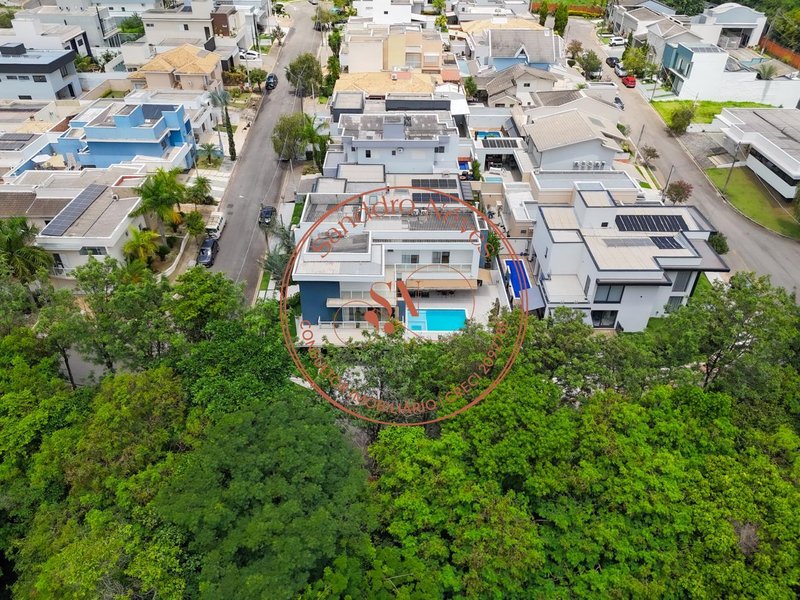 Casa Á Venda, 418m - R$ 2.100.000 - 4 Dormitórios - 4 Suites - Cond. Belvere II-Votorantim Residencial Belvedere II Votorantim - 